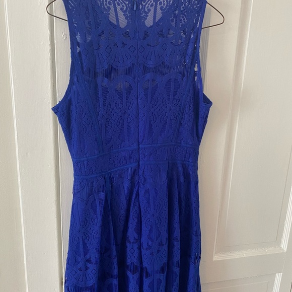 Blue lulus dress never worn - Picture 1 of 2
